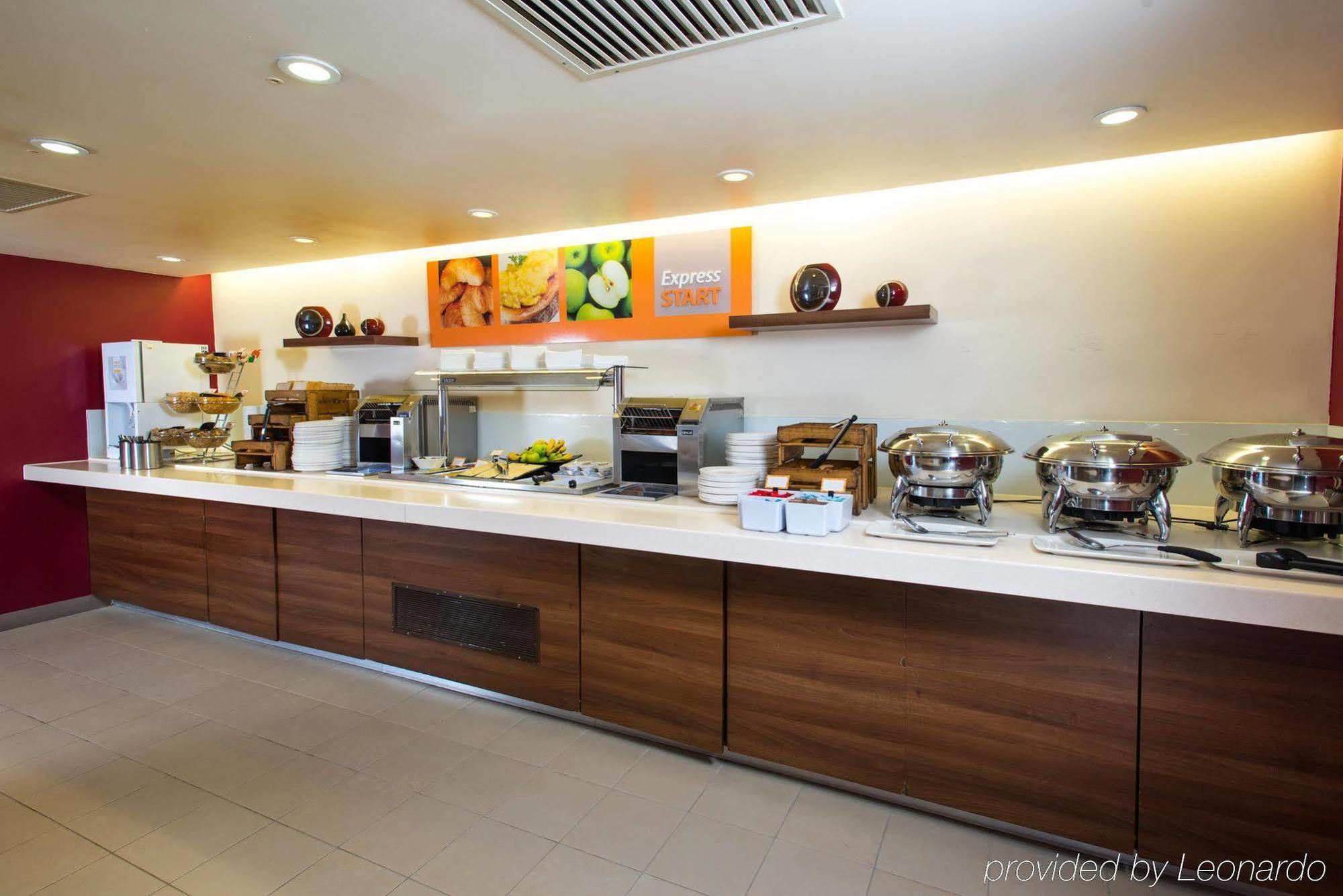 Holiday Inn Express Exeter East By Ihg Eksteriør bilde